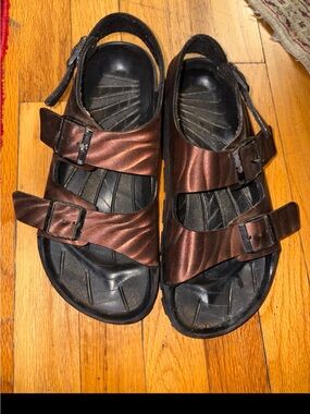 Women’s Adjustable Strappy Sandals - Bronze Black